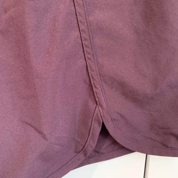 Gymshark Womens Scallop Hem Shaped‎ Shorts Purple Size Medium - Picture 3 of 5